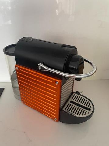 RETRO Vintage Krups Nespresso Pixie Rouge (Metallic oranje) beschikbaar voor biedingen