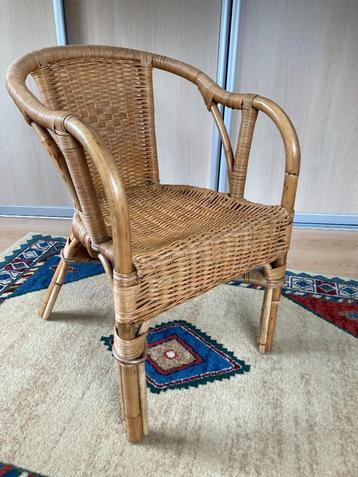 Chaise beschikbaar voor biedingen