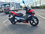 125cc sr max, Ophalen, Zo goed als nieuw