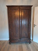 Linnenkast in goede staat, Ophalen