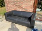 Canapé 2 places KLIPPAN IKEA en cuir noir – bon état – non-f, Ophalen, Gebruikt, Minder dan 75 cm, 150 tot 200 cm