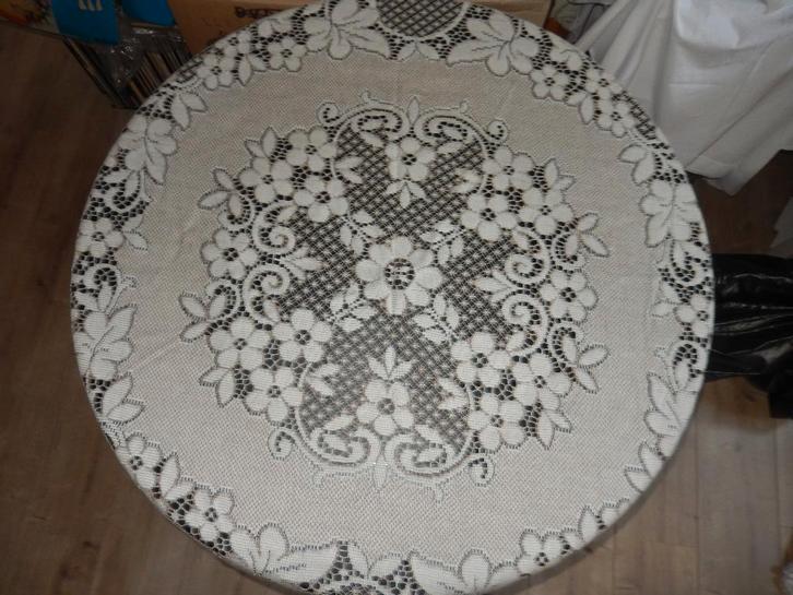 4 RONDE TAFELKLEDEN, Maison & Meubles, Nappes, Comme neuf, Autour de, Intérieur, Enlèvement ou Envoi