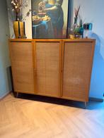 Midcentury dressoir met rotan deuren - design kast, Huis en Inrichting, Ophalen, Gebruikt, Met plank(en)