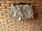 --(2)- short femme t.42 kaki - clockhouse -, Vêtements | Femmes, Culottes & Pantalons, Taille 42/44 (L), CLOCKHOUSE, Comme neuf