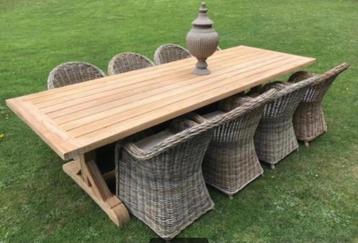 Teak tuintafel nieuw 3 m lang beschikbaar voor biedingen
