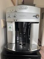 Delonghi magnifica automatische koffie machine, Elektronische apparatuur, Koffiezetapparaten, Ophalen, Gebruikt, 2 tot 4 kopjes