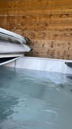 Jacuzzi twee ligplaatsen 3 zitplaatsen, Ophalen, Gebruikt, Vast
