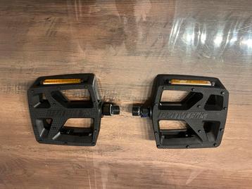 Nieuwe specialized pedalen TE KOOP beschikbaar voor biedingen