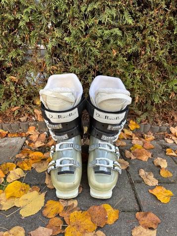 Skibotten dames 39-40 beschikbaar voor biedingen