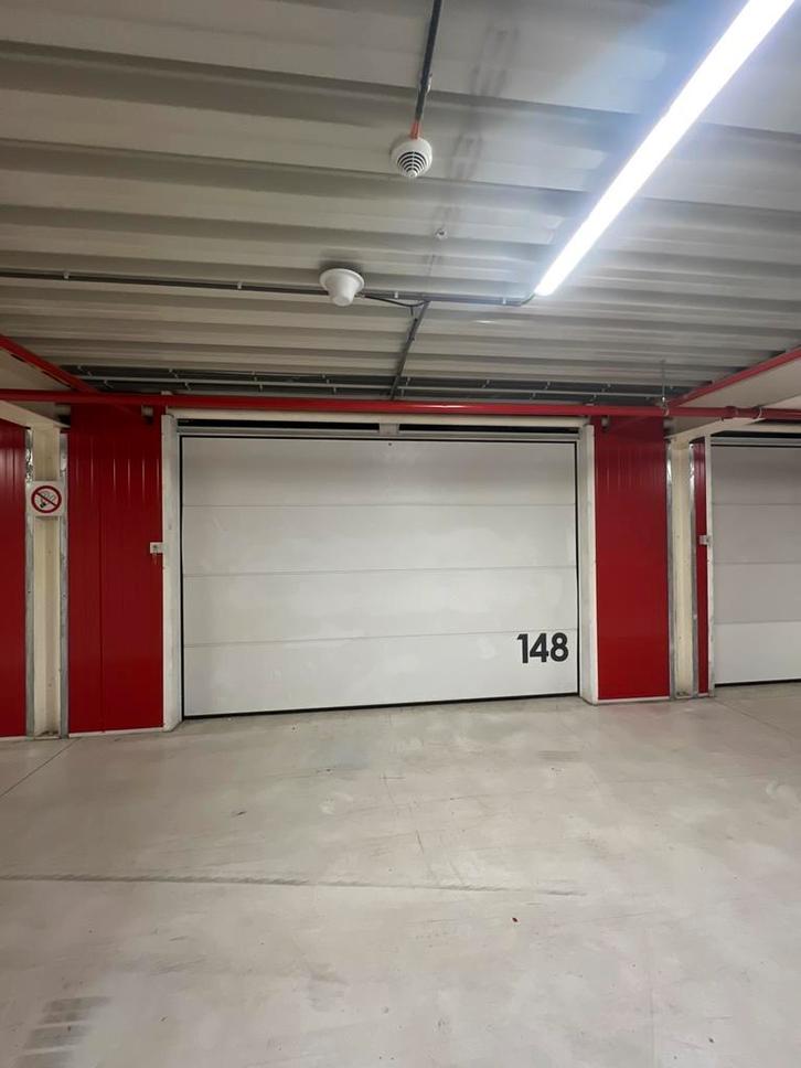 Magazijn opslagruimte kruibeke, Auto diversen, Autostaanplaatsen en Garages