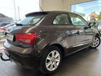 Audi A1 1.6 TDI 105CH DISTRIBUTION OK GAR 12M (bj 2011), Auto's, 4 zetels, Beige, Overige kleuren, Bedrijf