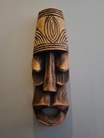 Houten masker, Enlèvement