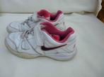 Mooie lederen sportschoenen Nike 34, Kinderen en Baby's, Kinderkleding | Schoenen en Sokken, Ophalen, NIKE, Gebruikt, Meisje