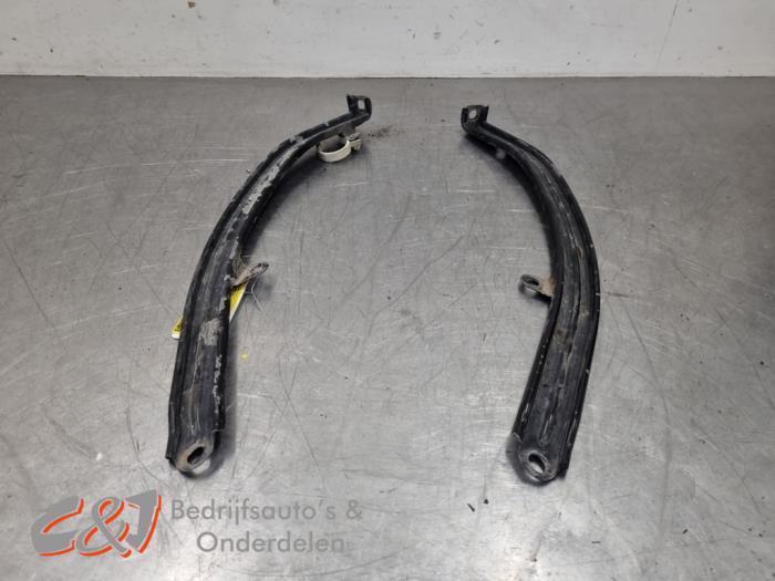 Frontdeel steun van een Iveco New Daily, Auto-onderdelen, Carrosserie, Overige automerken, Gebruikt, 3 maanden garantie, Ophalen of Verzenden