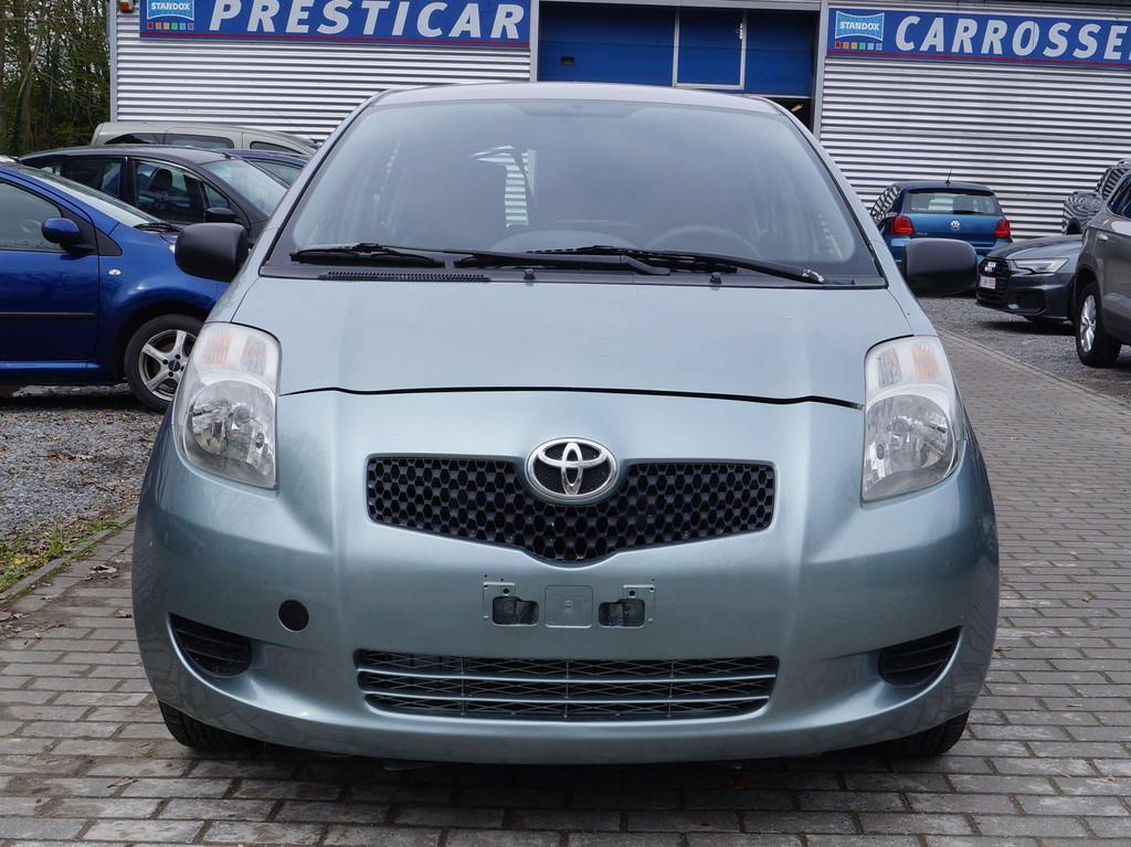 Toyota Yaris 1.0i VVT-i Linea Luna, Autos, Achat, 998 cm³, Entreprise, Boîte manuelle