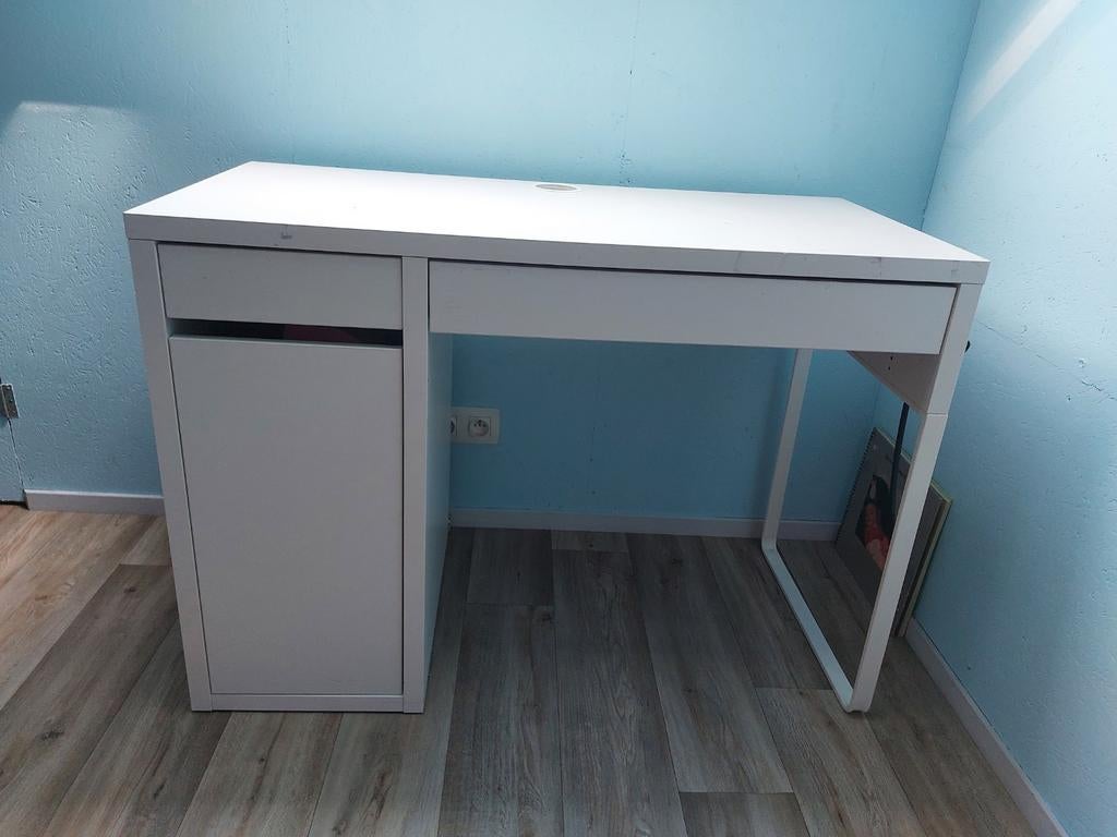 Petit bureau ikea blanc, Maison & Meubles, Enlèvement, IKEA