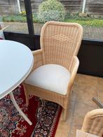 4 rotan zetels met 1 ronde tafel, Tuin en Terras, Ophalen, Gebruikt, Rotan