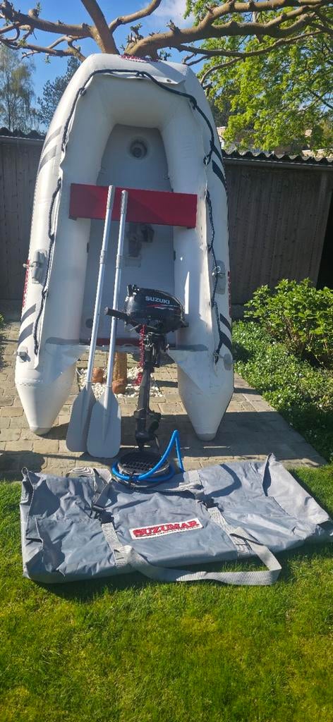 Rubberboot 2.3m  2h gebruikt, Watersport en Boten, Rubberboten, Zo goed als nieuw, Overige merken, Airdeck, Minder dan 70 pk, Benzine