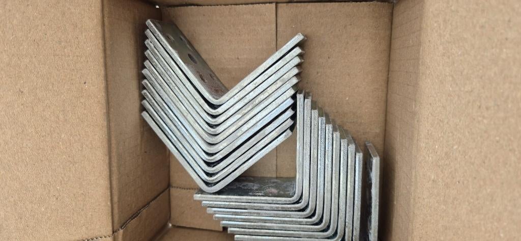 Restpartij verbindingsplaten,hoek & T-verbindingen voor hout, Ophalen of Verzenden