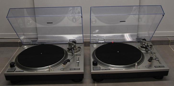 2 direct drive DJ platenspelers per stuk te koop/beluisteren, TV, Hi-fi & Vidéo, Tourne-disques, Comme neuf, Tourne-disque, Réglage pitch