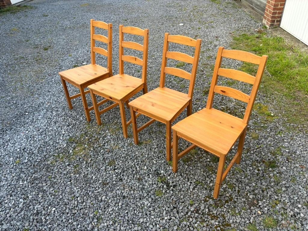 Ensemble table et 4 chaises en pin massif IKEA, Enlèvement