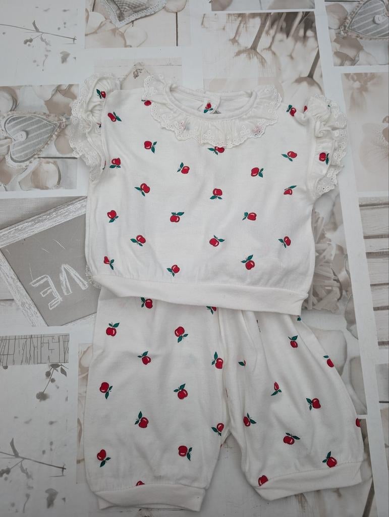 Magnifique ensemble d'été avec broderie pour filles de 6 moi, Enfants & Bébés, Enlèvement ou Envoi, Comme neuf, Fille, Ensemble