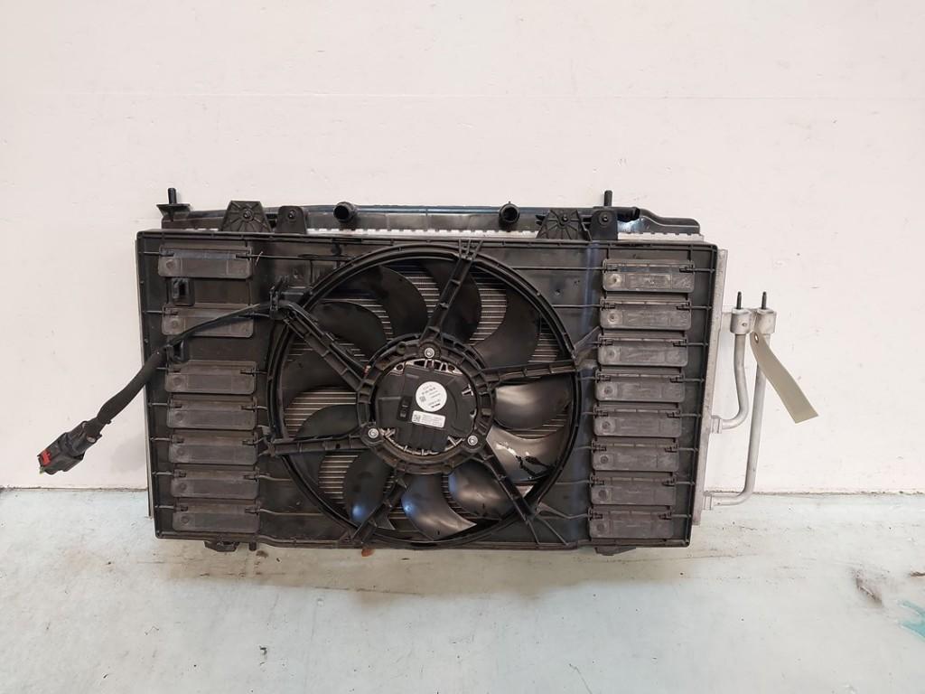 RADIATEUR COMPLEET Peugeot 208 II (UB / UH / UP) (01-2019/-), Gebruikt, Peugeot