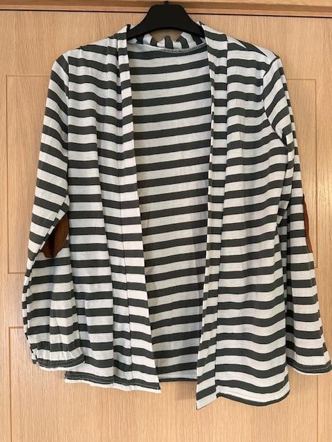 Gilet rayé taille L (nr6890), Vêtements | Femmes, Pulls & Gilets, Enlèvement ou Envoi, Comme neuf, Taille 42/44 (L), Blanc