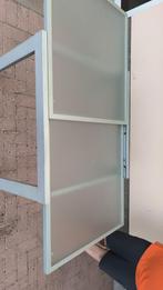 glazen tafel met 4 rieten stoelen, Enlèvement