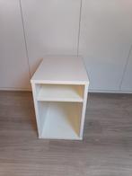 Table de chevet, Maison & Meubles, Chambre à coucher | Tables de chevet, Enlèvement, Utilisé