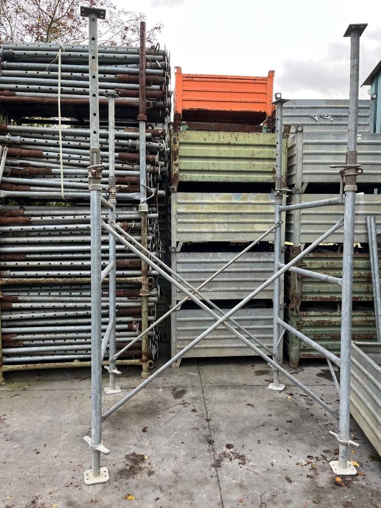 ondersteuning onderschorings torens schoren stempels Coffral, Ophalen, Zo goed als nieuw