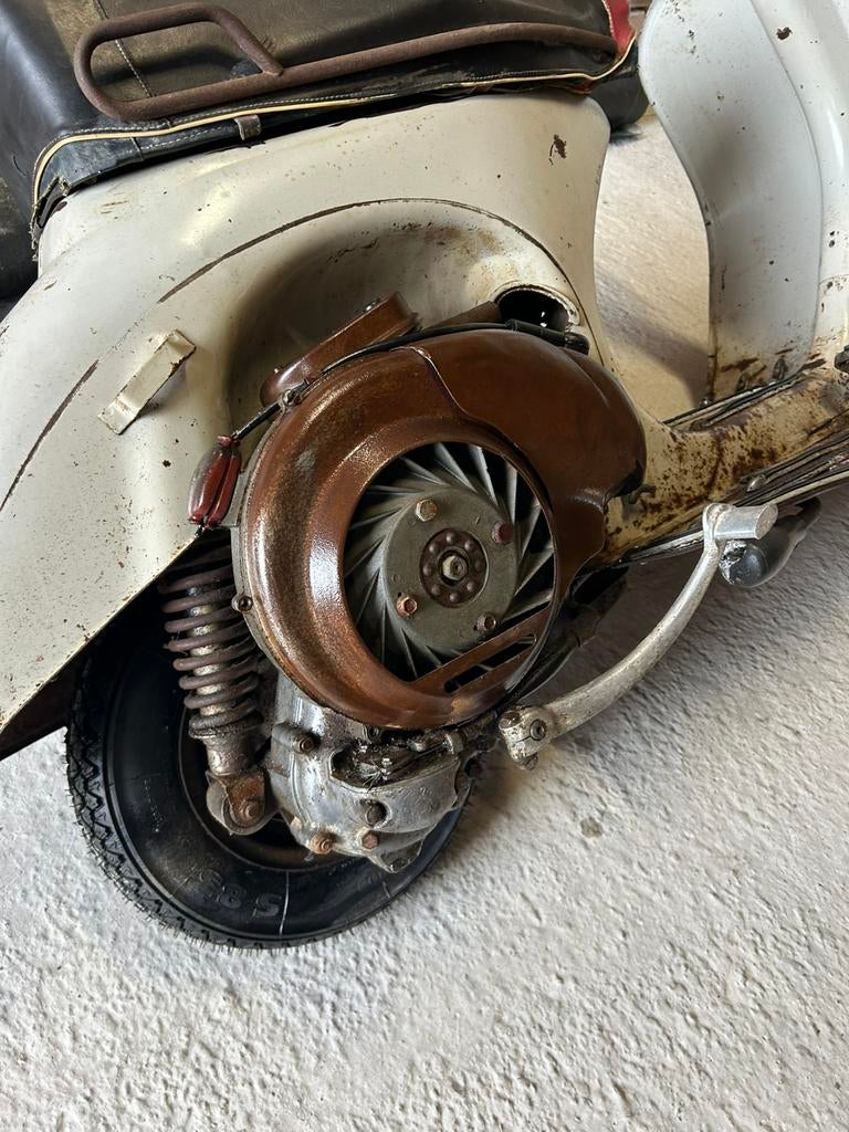 Vespa VNA 1958, Ophalen, Zo goed als nieuw