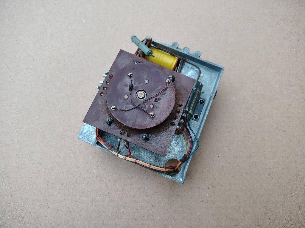 Pricing Unit/ Mechaniek Bergmann D80 (1956) jukebox, Envoi