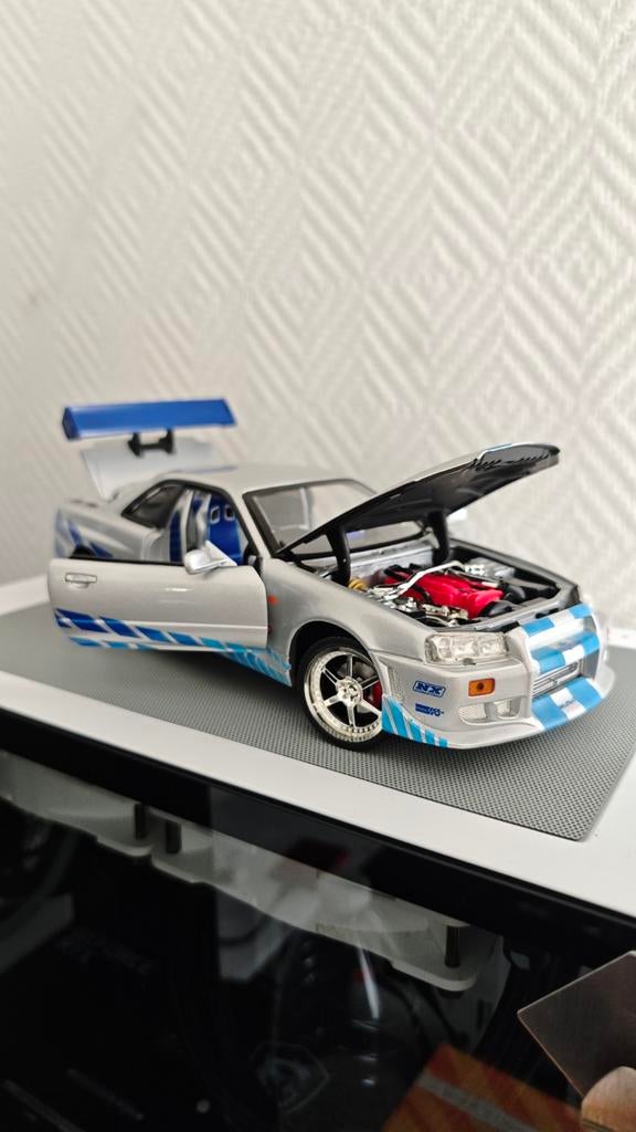 Nissan Skyline R34, Hobby en Vrije tijd, Modelauto's | 1:18, Ophalen