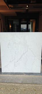 Gratis tegels (grijs en gemarmerd), Doe-het-zelf en Bouw, Platen en Panelen, Ophalen, Nieuw, Minder dan 20 mm