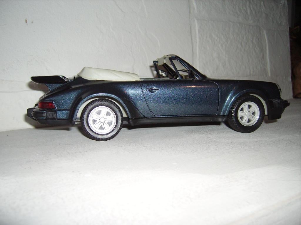 TONKA 1/16 PORSCHE 911 TURBO CABRIO, Ophalen of Verzenden, Zo goed als nieuw, Auto, Overige merken