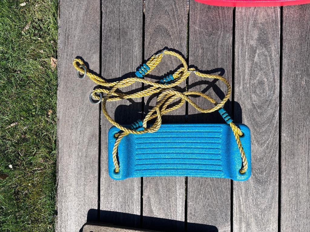 Schommel zitje, Enlèvement, Balançoire