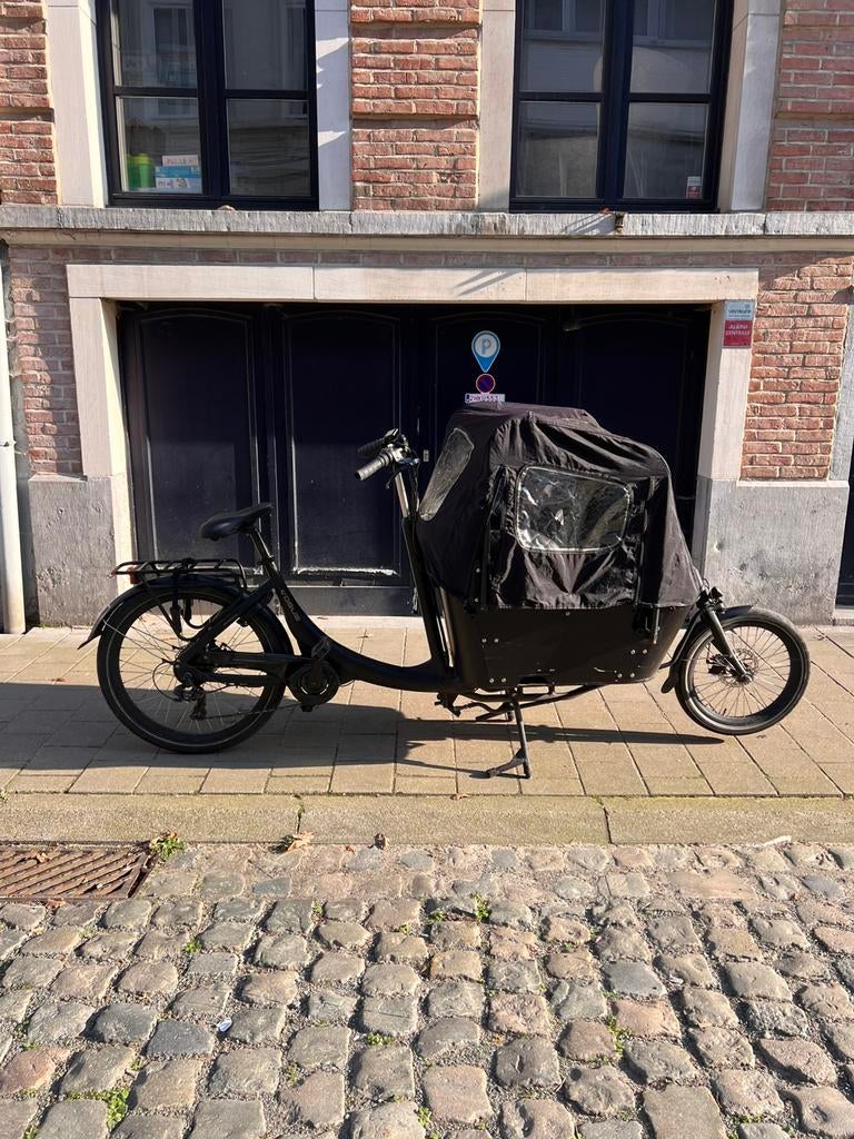 Electische bakfiets. (Vorig jaar nieuwe motor in geplaats), Ophalen, Gebruikt, 4 kinderen of meer, Elektrisch