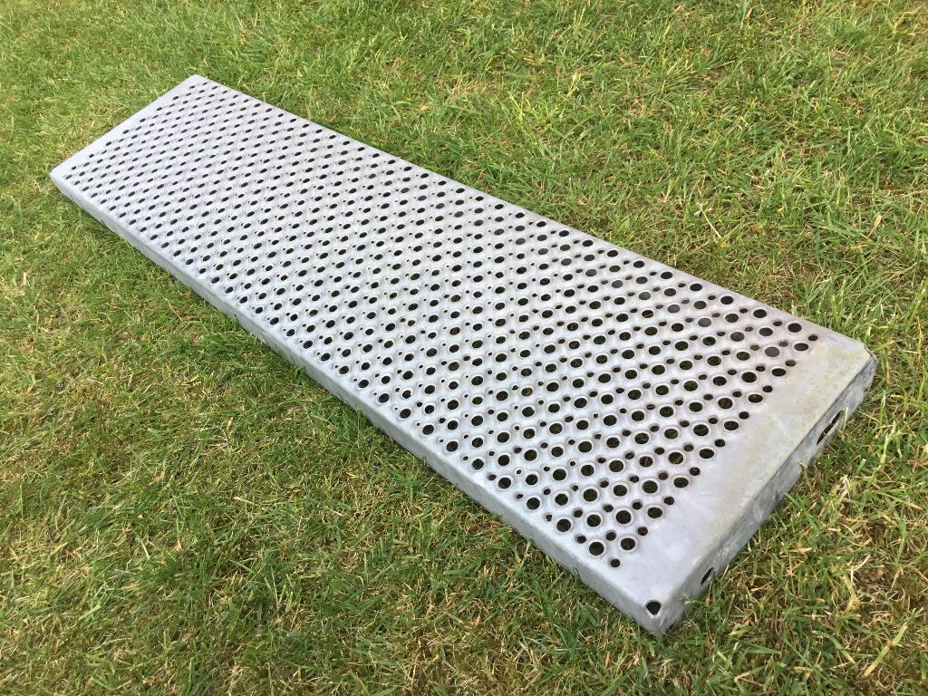 Traptredes in galva, Ophalen