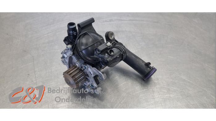 Pompe à eau d'un Peugeot Partner, -, 3 mois de garantie, Utilisé, -