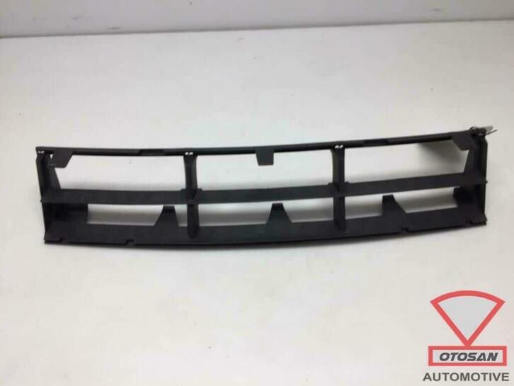 calandre de pare chocs avant bmw s rie 5 e39 au milieu nouve, Autos : Pièces & Accessoires, Pare-chocs, Info@bmw.de, BMW, Bayerische Motoren Werke AG