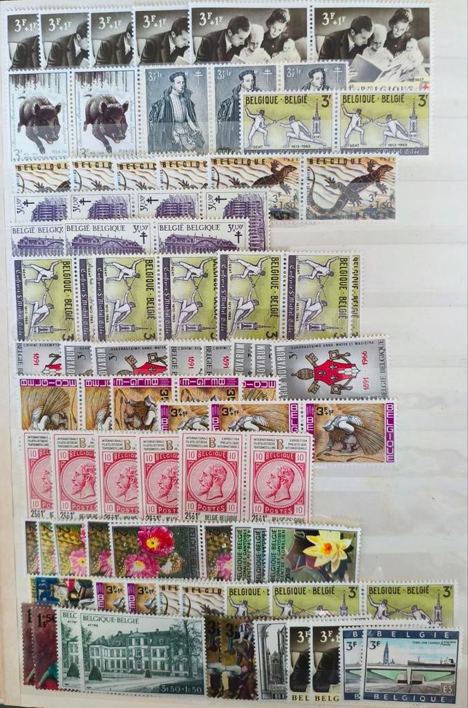 Postzegels in franken postfris ongestempeld, Timbres & Monnaies, Timbres | Albums complets & Collections, Envoi