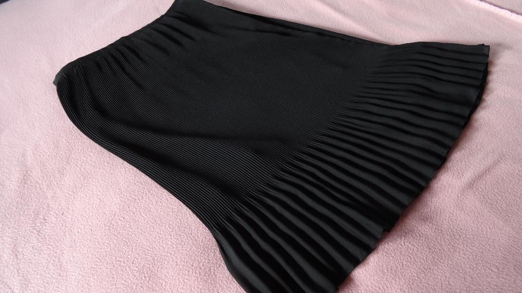 ZWART PLISSE ROKJE VAN MERK 1 2 3, Maat 38/40 (M), Zwart, Ophalen of Verzenden, Zo goed als nieuw