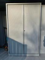 Armoires métalliques à volets, Enlèvement