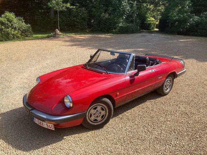 voiture ancètre, Alfa Romeo Spider 2L., Auto's, Oldtimers, Particulier, Alfa Romeo, Benzine, Cabriolet, 2 deurs, Handgeschakeld