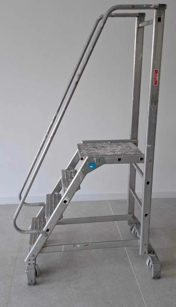 Bordestrap met leuning, Doe-het-zelf en Bouw, Ladders en Trappen, Gebruikt, Ladder, 2 tot 4 meter, Ophalen