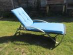 ligstoel + kussen, Tuin en Terras, Ligbedden, Ophalen, Zo goed als nieuw, Aluminium, Verstelbaar