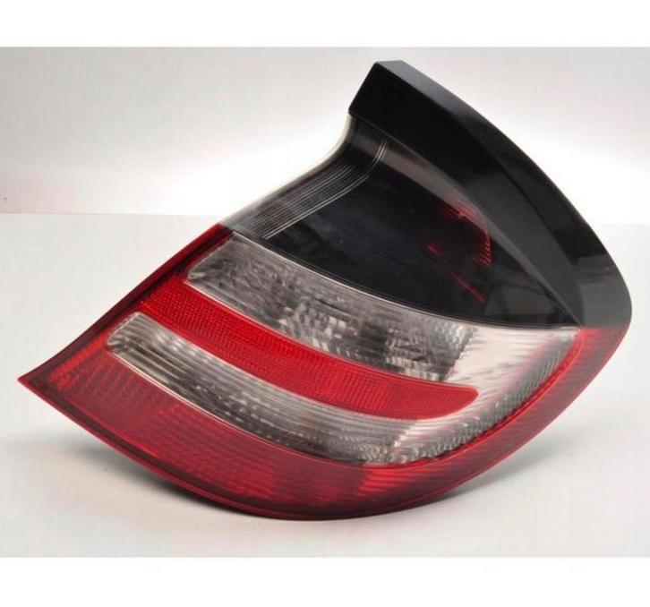 MERCEDES CLASSE C W203 A2038202664 Feu arrière droit OEM, Autos : Pièces & Accessoires, Éclairage, Mercedes-Benz, Utilisé, Enlèvement ou Envoi