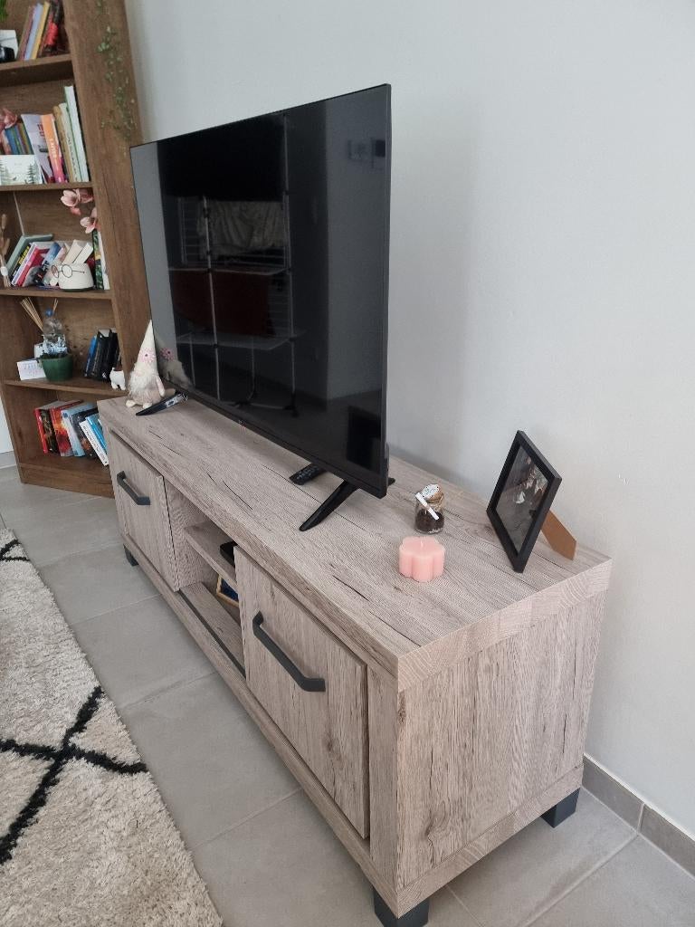 Televisiekast, 25 à 50 cm, 200 cm ou plus, Moins de 100 cm, Comme neuf