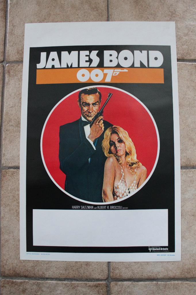 filmaffiche James Bond Sean Connery filmposter, Verzamelen, Posters, Zo goed als nieuw, Film en Tv, A1 t/m A3, Rechthoekig Staand